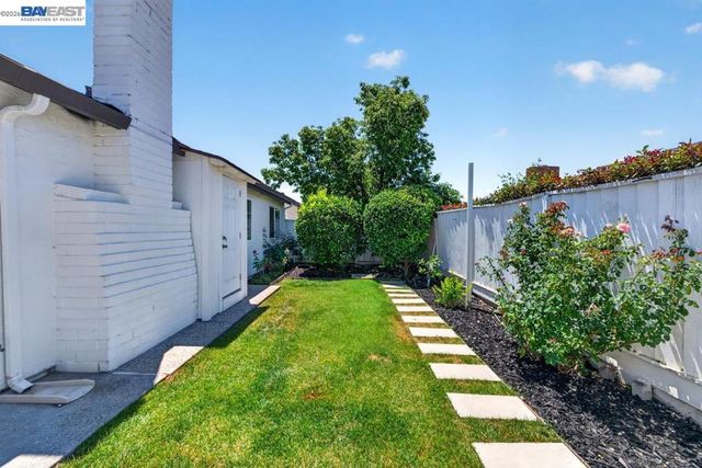 5325 Mayten Grove Ct, San Jose, CA 95123