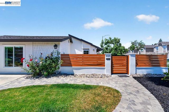 5325 Mayten Grove Ct, San Jose, CA 95123