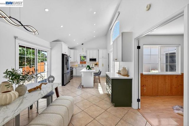 5325 Mayten Grove Ct, San Jose, CA 95123