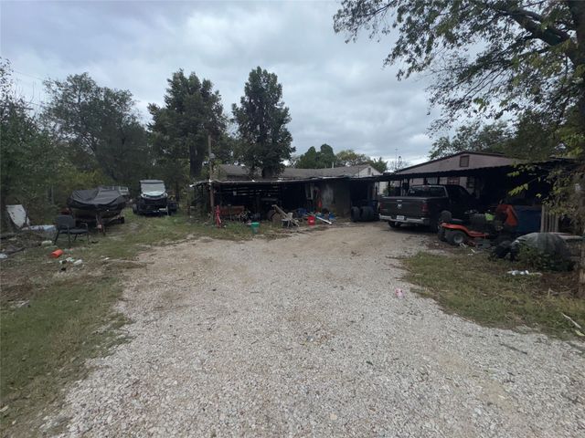 310 Nimitz Drive, Dallas, TX 75224