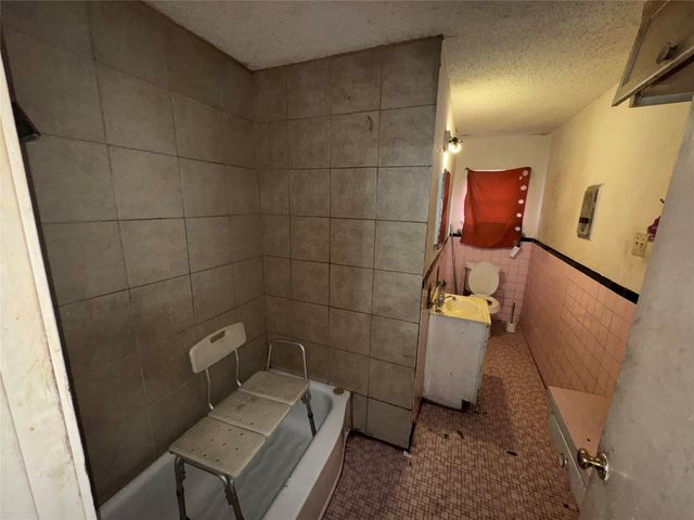 310 Nimitz Drive, Dallas, TX 75224