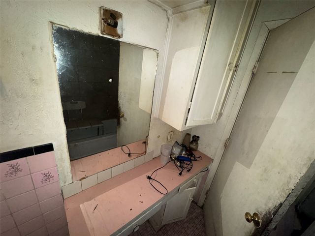 310 Nimitz Drive, Dallas, TX 75224