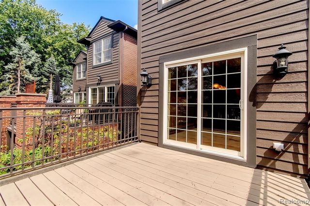 805 N Sherman Drive, Royal Oak, MI 48067