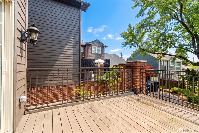 805 N Sherman Drive, Royal Oak, MI 48067