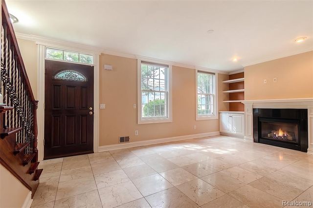 805 N Sherman Drive, Royal Oak, MI 48067