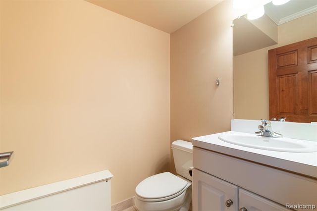 805 N Sherman Drive, Royal Oak, MI 48067