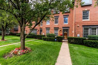 805 N Sherman Drive, Royal Oak, MI 48067