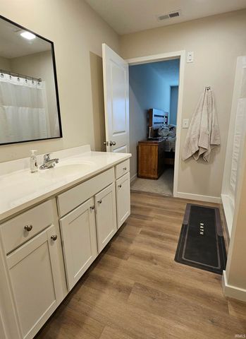 4727 White Spruce Lane, Evansville, IN 47725