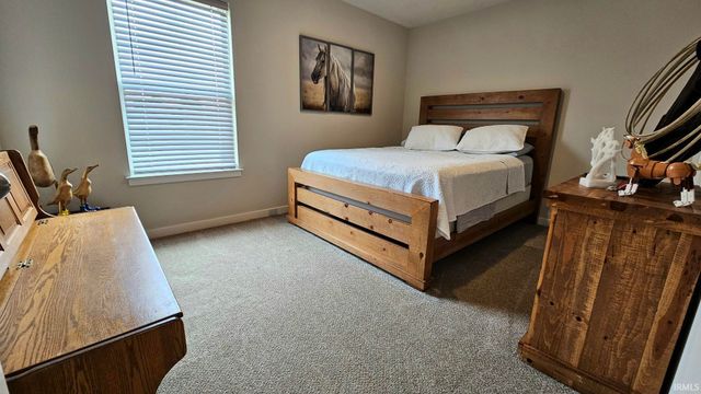 4727 White Spruce Lane, Evansville, IN 47725