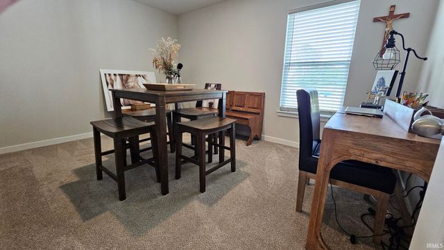 4727 White Spruce Lane, Evansville, IN 47725