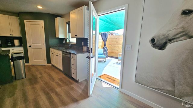 4727 White Spruce Lane, Evansville, IN 47725