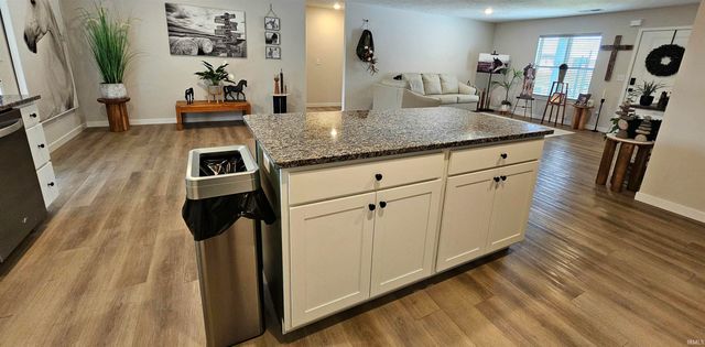 4727 White Spruce Lane, Evansville, IN 47725