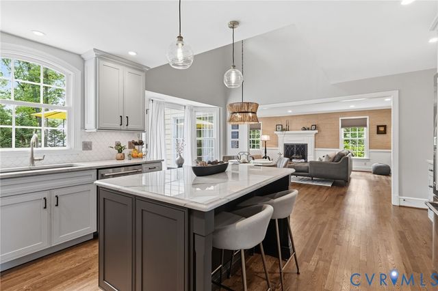 12601 Swanhurst Cir, Midlothian, VA 23113