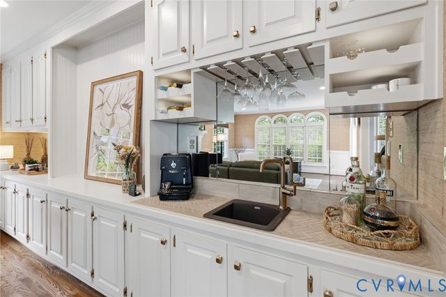 12601 Swanhurst Cir, Midlothian, VA 23113