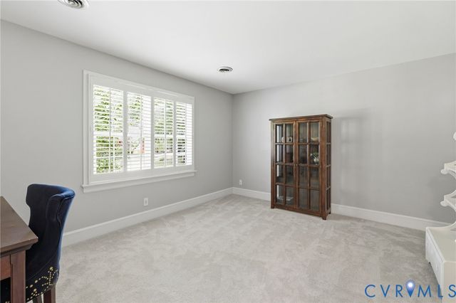 12601 Swanhurst Cir, Midlothian, VA 23113