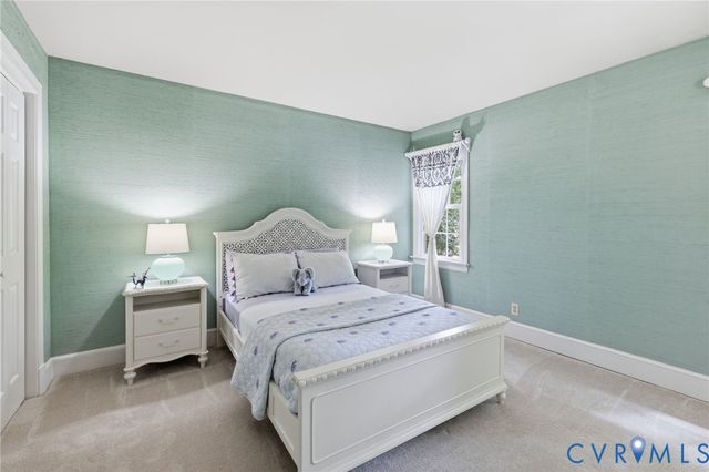 12601 Swanhurst Cir, Midlothian, VA 23113