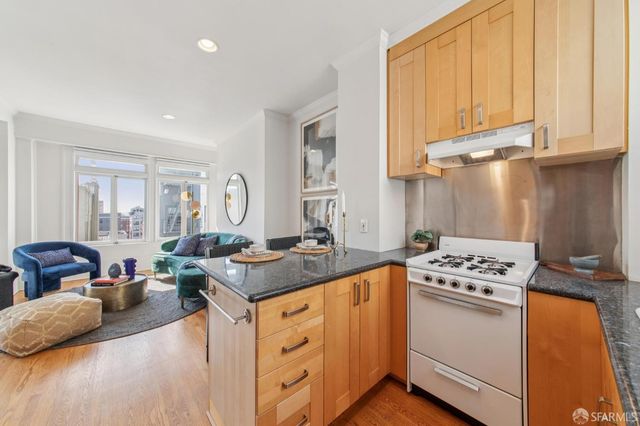 929 Bush Street 7, San Francisco, CA 94109