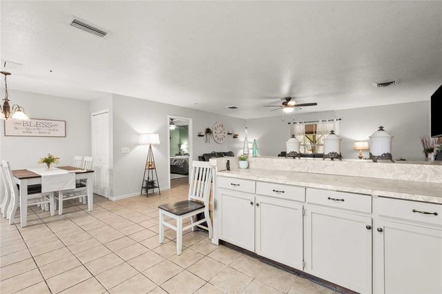 12237 CR 727, Webster, FL 33597