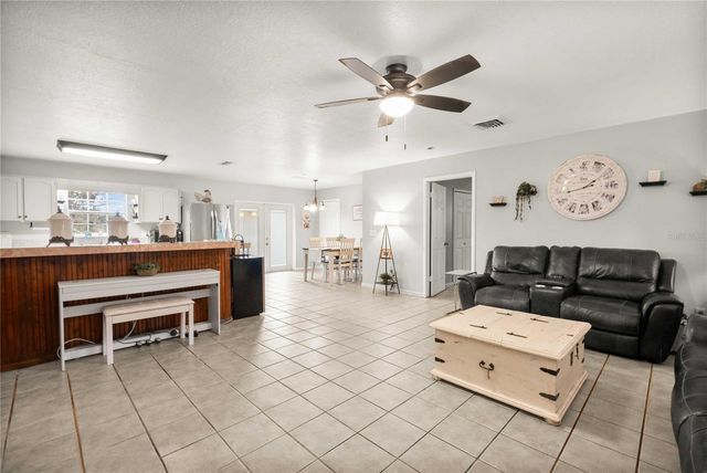 12237 CR 727, Webster, FL 33597