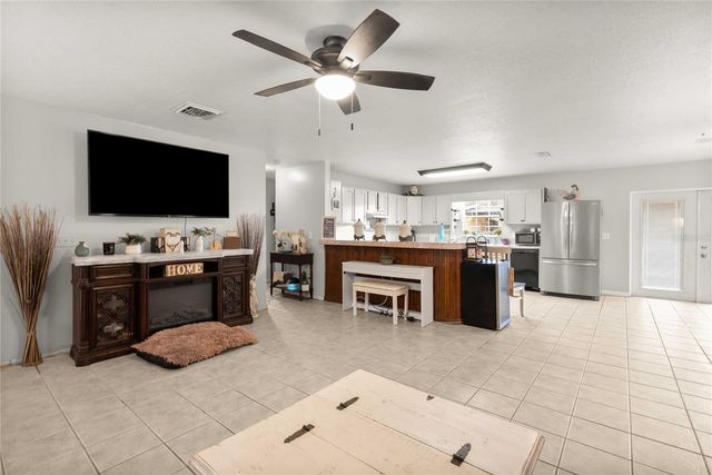 12237 CR 727, Webster, FL 33597