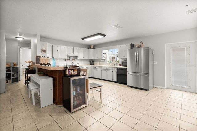 12237 CR 727, Webster, FL 33597