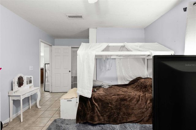 12237 CR 727, Webster, FL 33597