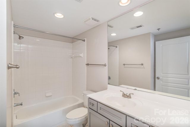 1315 East Boulevard 505, Charlotte, NC 28203