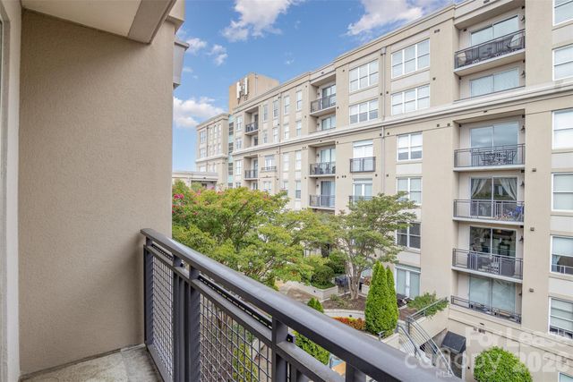 1315 East Boulevard 505, Charlotte, NC 28203