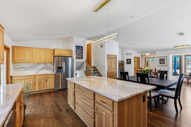 3590 Searle Court, Vadnais Heights, MN 55127