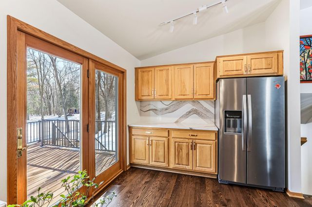 3590 Searle Court, Vadnais Heights, MN 55127