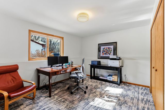 3590 Searle Court, Vadnais Heights, MN 55127