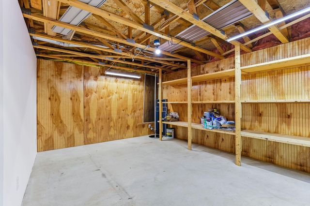 3590 Searle Court, Vadnais Heights, MN 55127