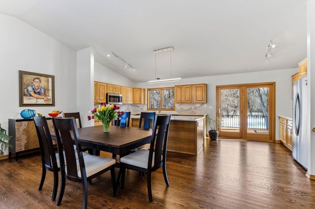 3590 Searle Court, Vadnais Heights, MN 55127