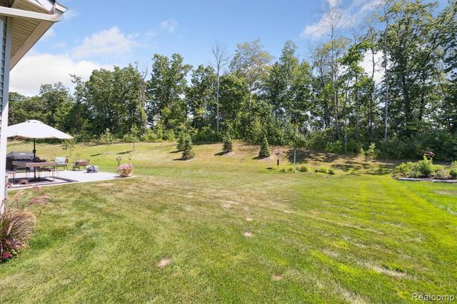 193 Coppice Way, White Lake, MI 48386