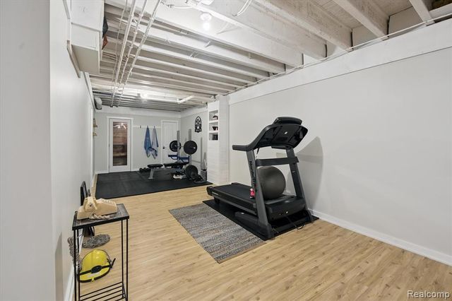 193 Coppice Way, White Lake, MI 48386