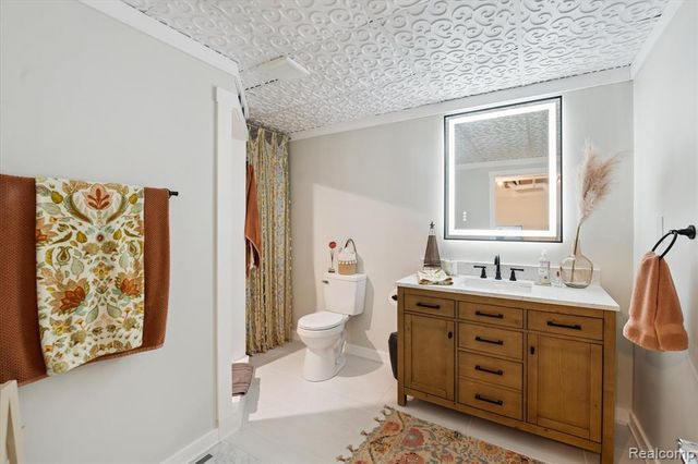 193 Coppice Way, White Lake, MI 48386