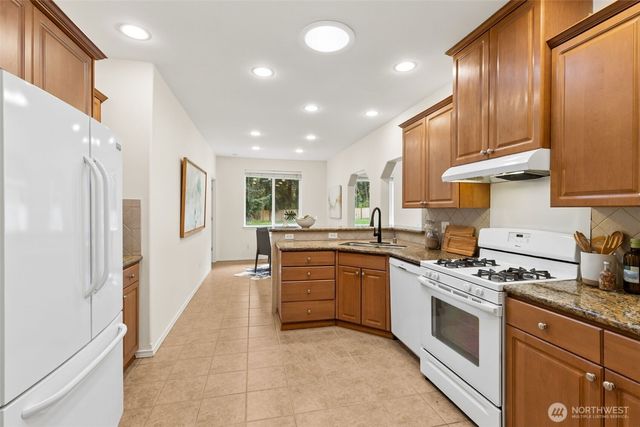 8103 Countrywood Drive SE, Olympia, WA 98501