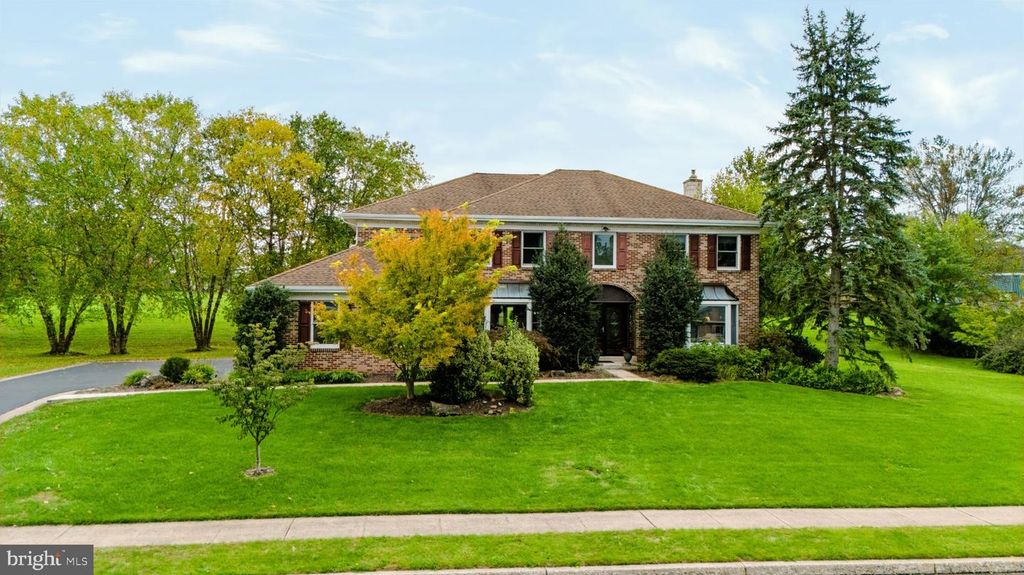 567 CONSTITUTION RD, LANSDALE, PA 19446 — exterior