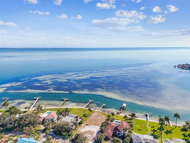 6330 BAHAMA SHORES DRIVE S, St Petersburg, FL 33705