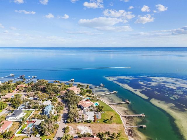 6330 BAHAMA SHORES DRIVE S, St Petersburg, FL 33705