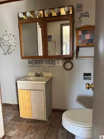 2511 Mayfield Highway, Benton, KY 42025