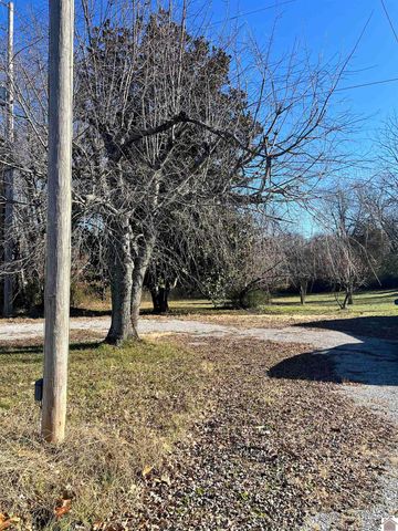 2511 Mayfield Highway, Benton, KY 42025