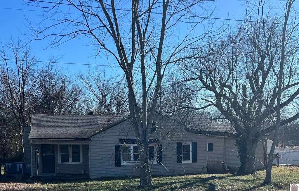 2511 Mayfield Highway, Benton, KY 42025