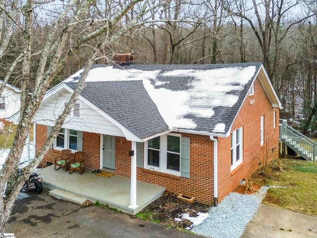 27 Maxie Avenue, Greenville, SC 29611