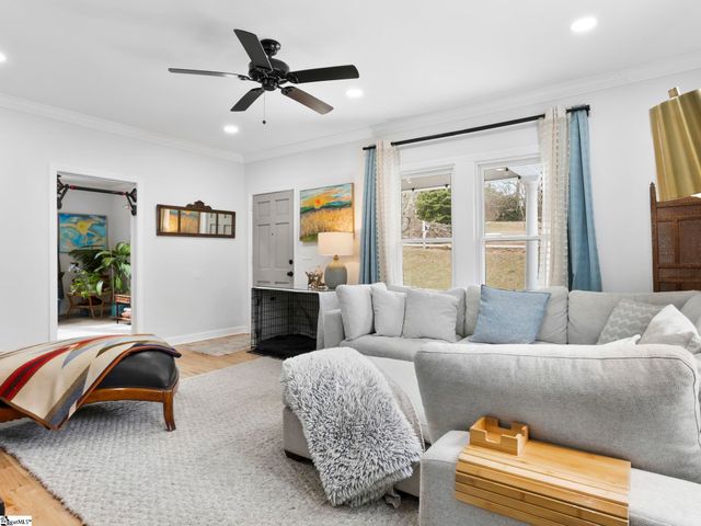 27 Maxie Avenue, Greenville, SC 29611