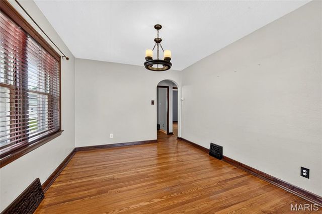 9322 Mackenzie Road, Affton, MO 63123