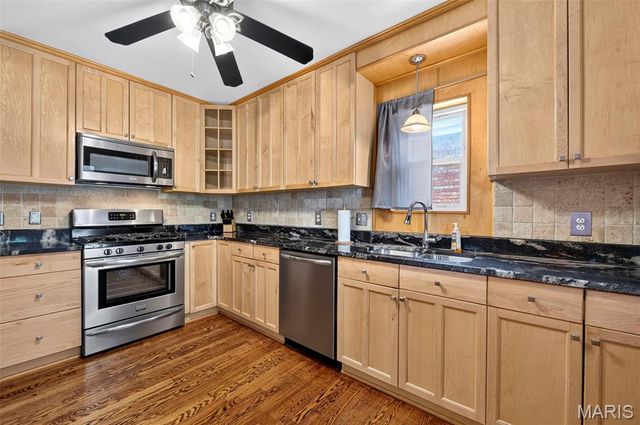 9322 Mackenzie Road, Affton, MO 63123