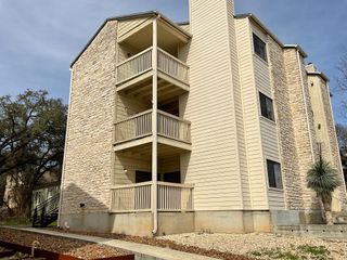 1013 Chestnut ST Building D, Unit 5, San Marcos, TX 78666