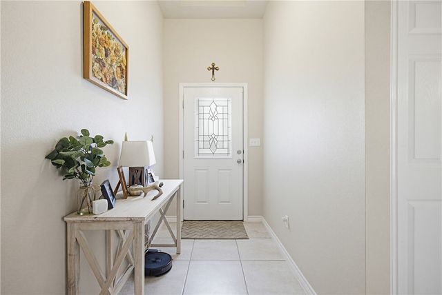 9453 English Oak Dr, Corpus Christi, TX 78410