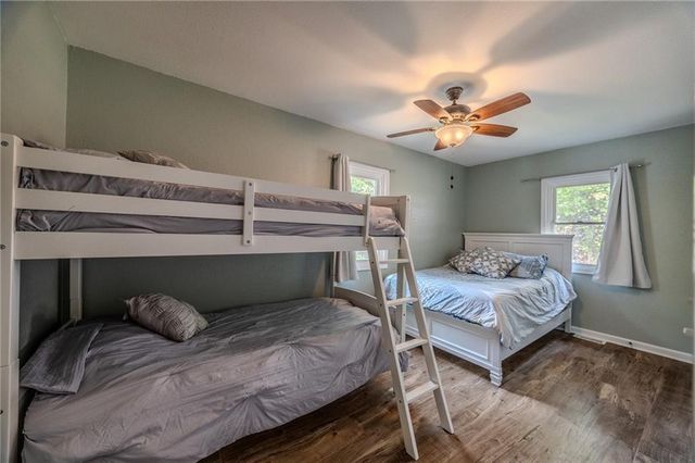 28247 W Cove Drive, Lincoln, MO 65338